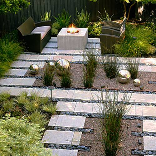 15 Small Backyard Designs Efficiently Using Small Spac