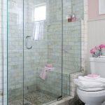 Absolutely Stunning Walk-In Showers for Small Baths | Small .