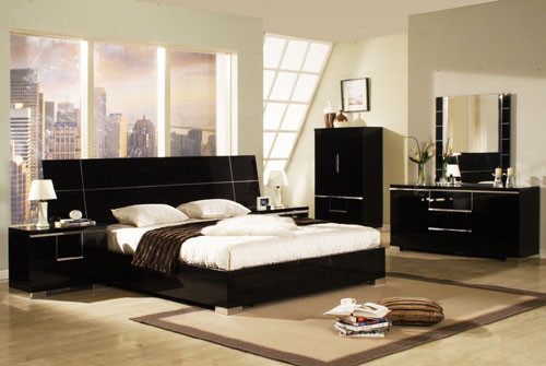 Black gloss bedroom furnitu