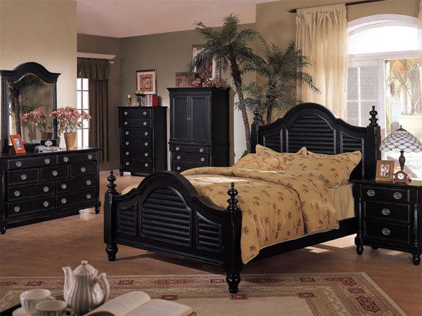 Black vintage bedroom furniture - Video and Photos .
