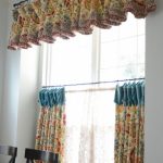 Kitchen Cafe Curtain and Valance | Kitchen window curtains, Cafe .