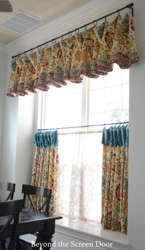 Kitchen Cafe Curtain and Valance | Kitchen window curtains, Cafe .