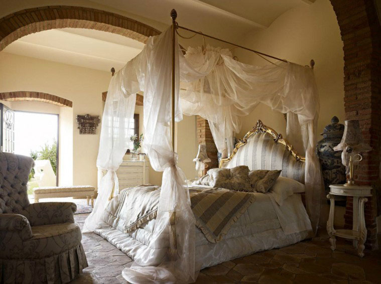 Canopy Beds: 40 Stunning Bedroo