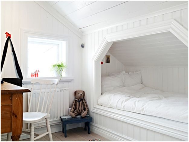 Day Beds: Change the Bedroom! | Adams Design Constructi