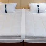 Amazon.com: Twin to King Bed Bridge - Converter Kit for Twin Beds .