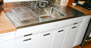 9 Sources for Farmhouse Drainboard Sinks - Reproduction & Vinta