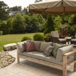 One Arm 2x4 Outdoor Sofa - Sectional Piece | Diy outdoor furniture .