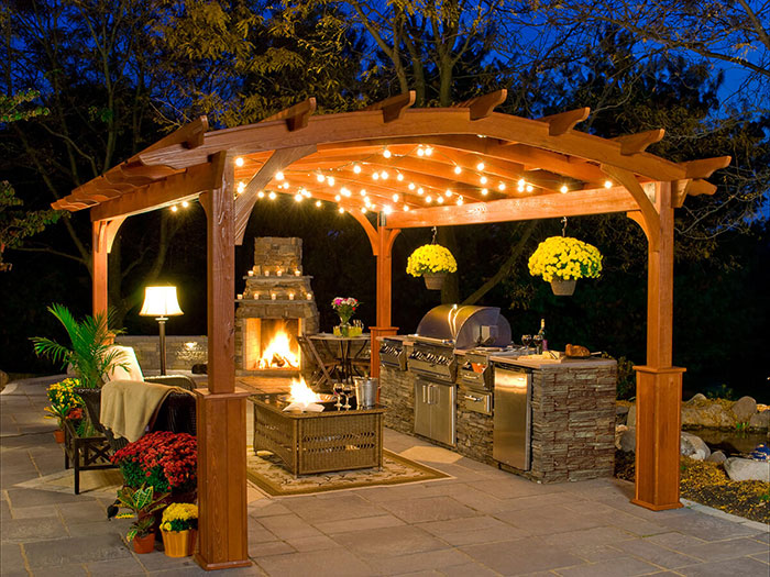 5 Outdoor Kitchen Ideas for Yards Large & Small - All Terrain .