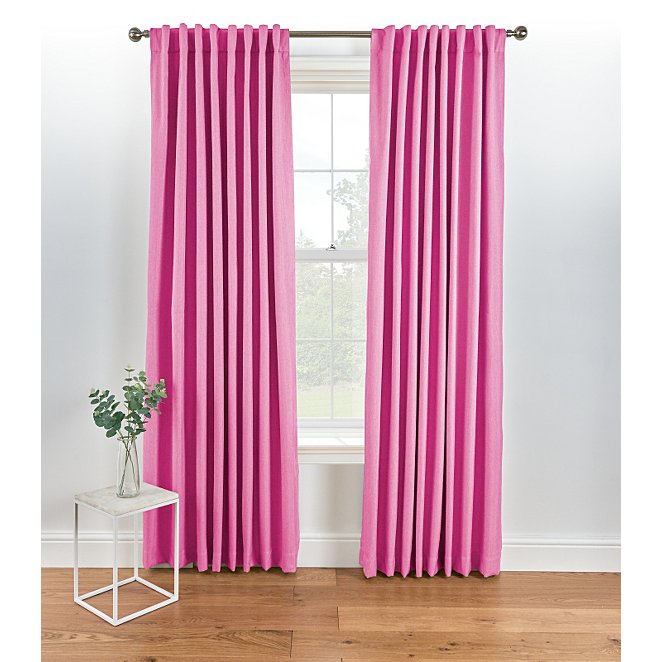 What's the deal with Weezer fans and Pink Curtains? I don't see .