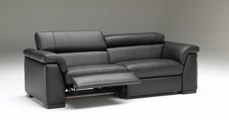 Top 10 Leather Reclining Sofas Reviewed in 20