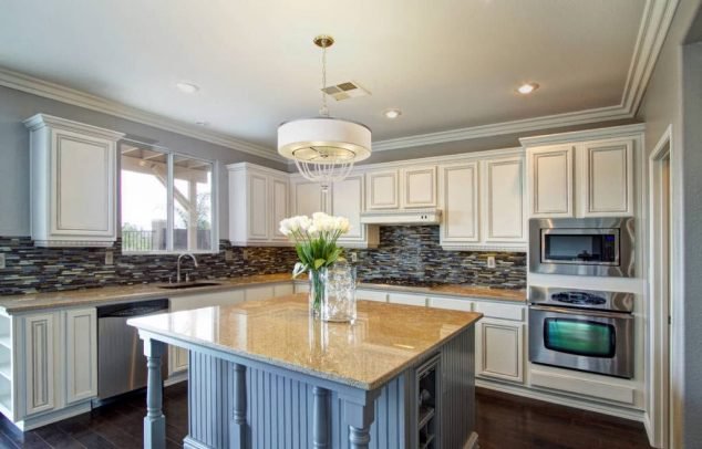 Refinishing Kitchen Cabinets Vs. Refacing Kitchen Cabinets .