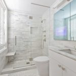 75 Beautiful Small Bathroom Pictures & Ideas | Hou