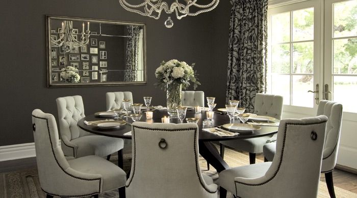 20 Gorgeous Dining Rooms | Large round dining table, Tufted dining .