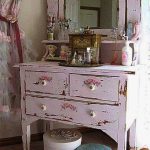 Fantastic > Shabby Vintage And Very Chic :) | Shabby chic dresser .