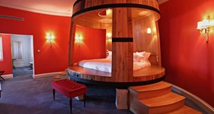 10 Unique Hotel Beds for Romance Any Time of Year | Hotel bed .