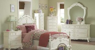 White Victorian Bedroom Furniture Picture - HomesCorner.C