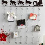 30 Best Christmas Wall Decor Ideas - Holiday Wall Decoratio