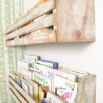 DIY Wall Mounted Bookshelves (With images) | Bookshelves diy, Wall .