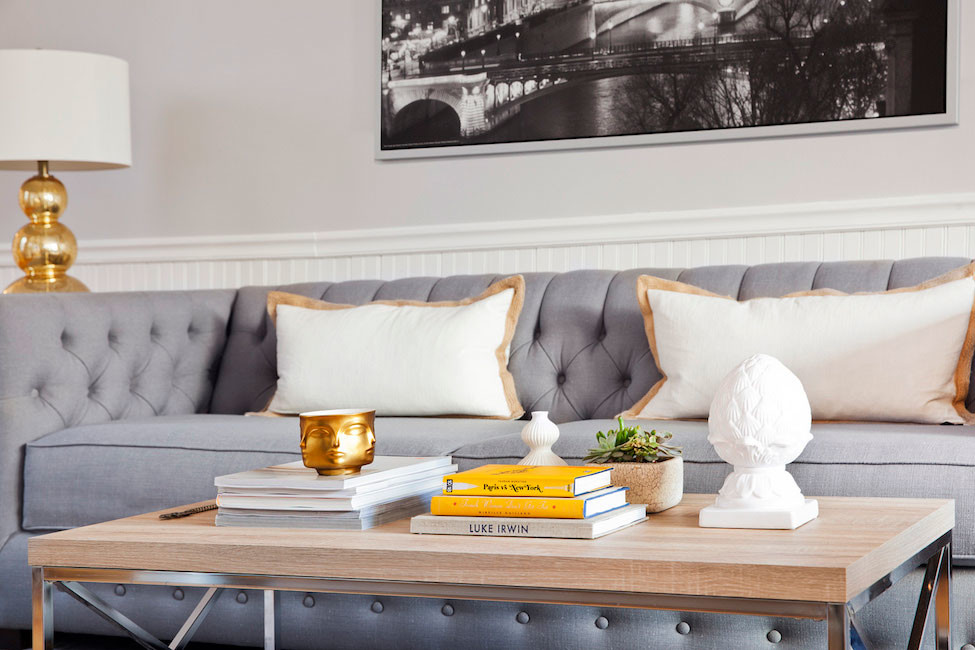 how to style sculptural objects of a coffee table