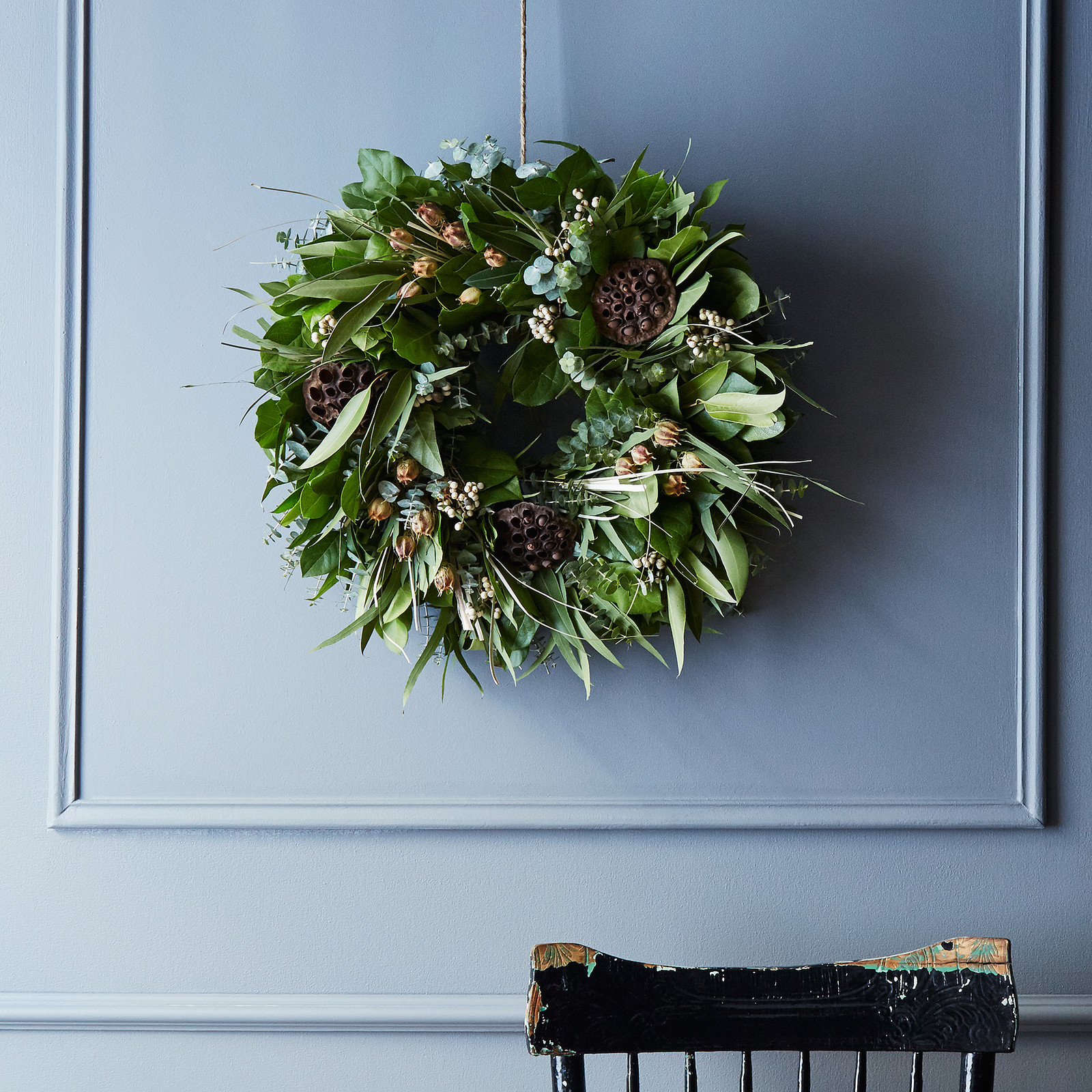rustic holiday wreath