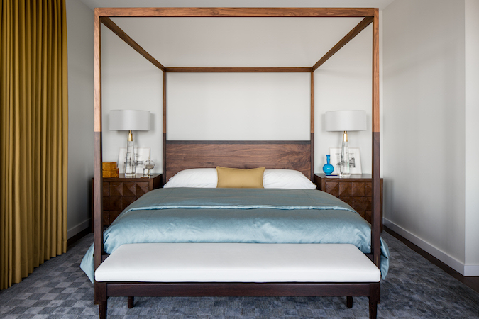 Hotel-worthy bed roof frame