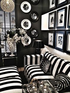 Black And White Stripes Decor