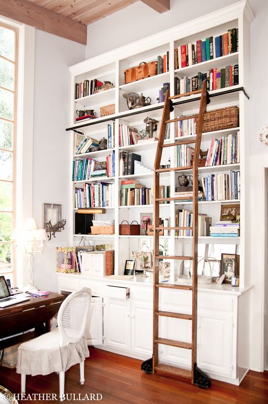 The Versatile Appeal of Ladder Bookcases