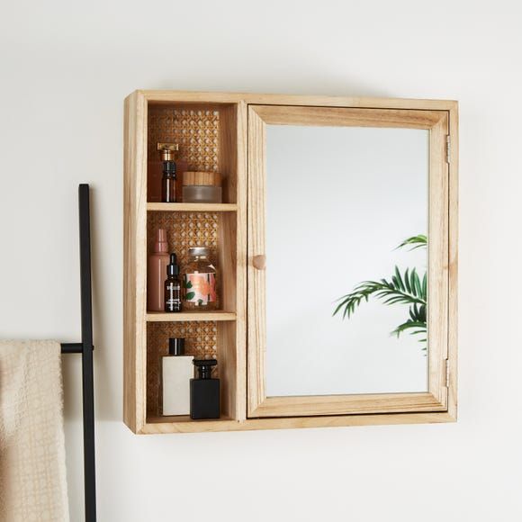 The Beauty and Functionality of Bathroom Mirror Cabinets