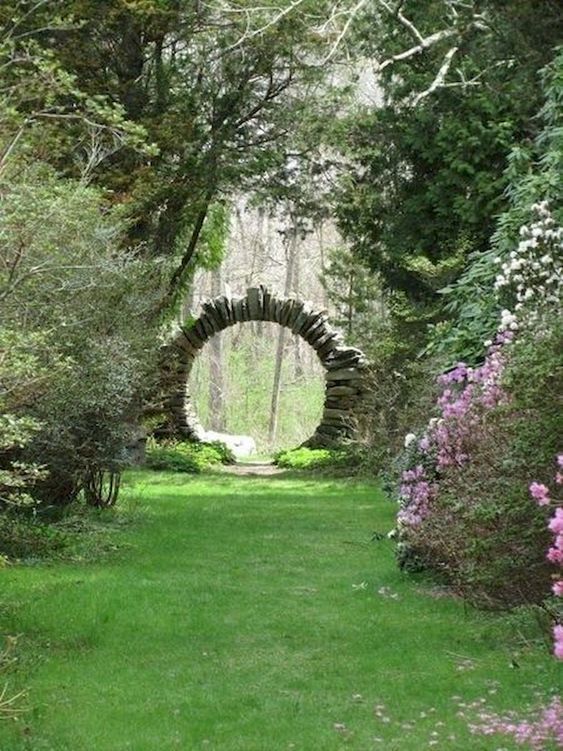 Charming Garden Gates: Enhancing Your Outdoor Space