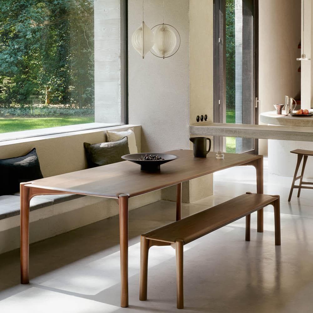 Elegant Dining Room Table With Bench: A Stylish Seating Option for Your Home