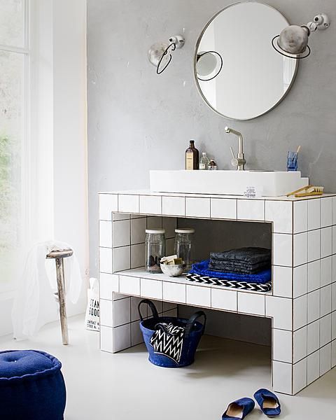 Elegant and Functional White Bathroom Storage Unit: A Must-Have for Organized Spaces