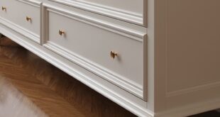 White Chest Of Drawers