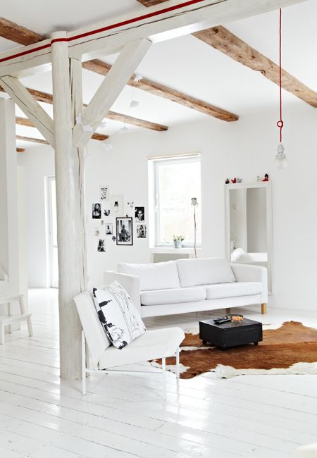 Elegant and Timeless: White Living Room Furniture