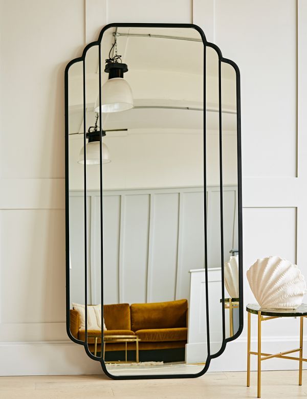 Embellish Your Space with Oversized Wall Mirrors