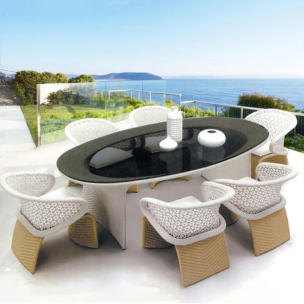 Enhance Your Patio with Stylish Outdoor Dining Sets