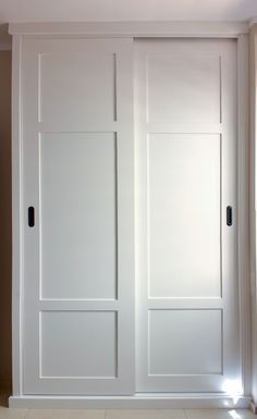 Enhancing Your Bedroom’s Aesthetic with Sliding Closet Doors