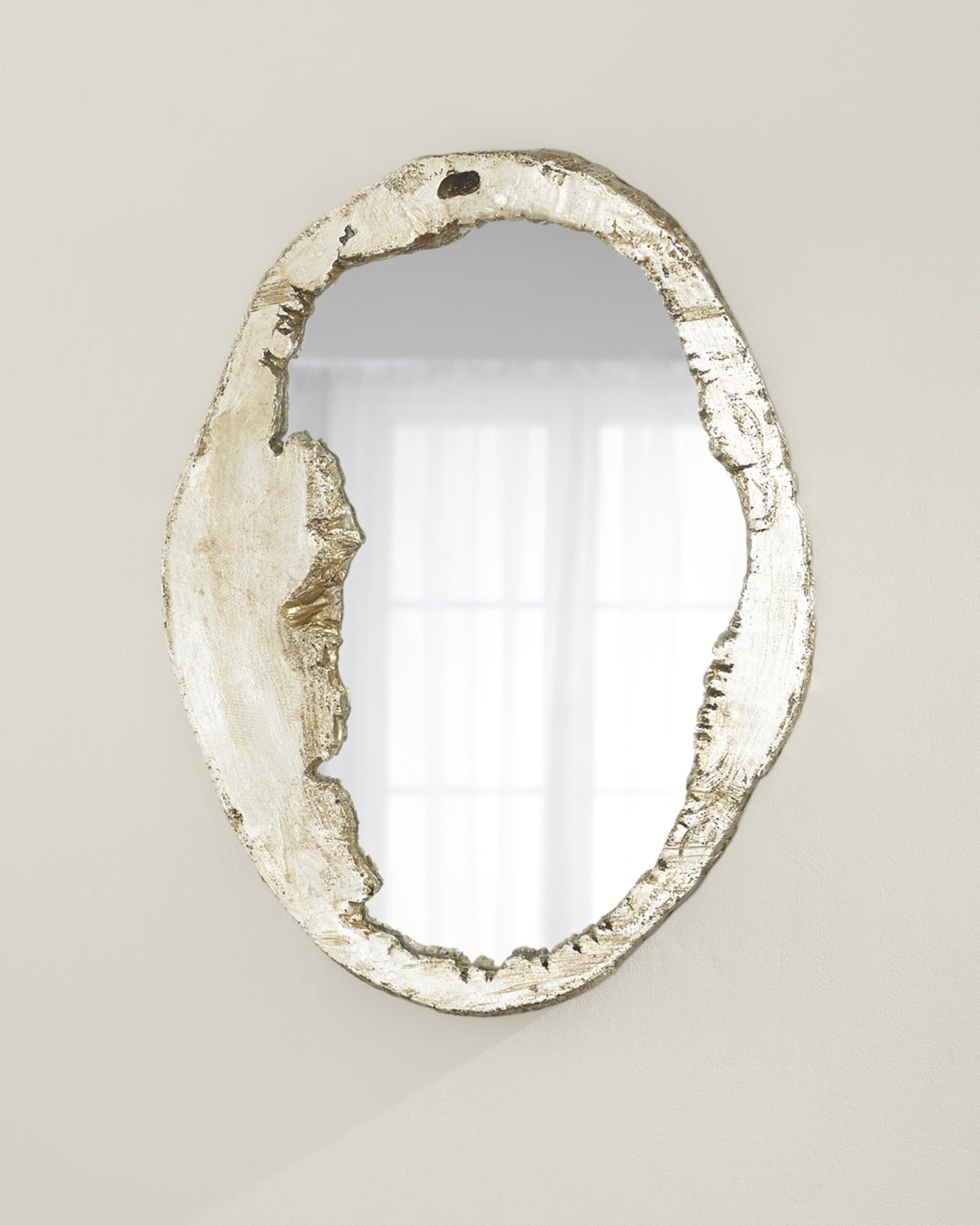 Expansive Wall Mirrors: Amplifying Space and Style