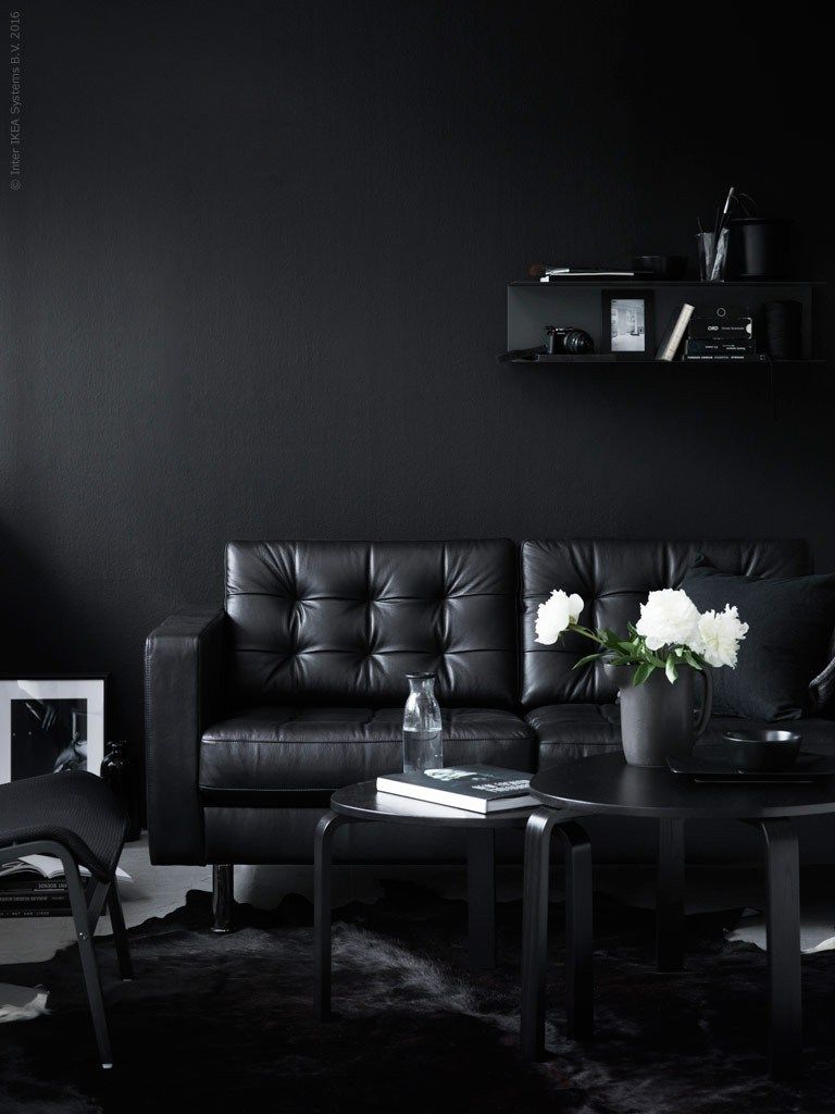 Explore Stylish Black Living Room Furniture for a Modern Look