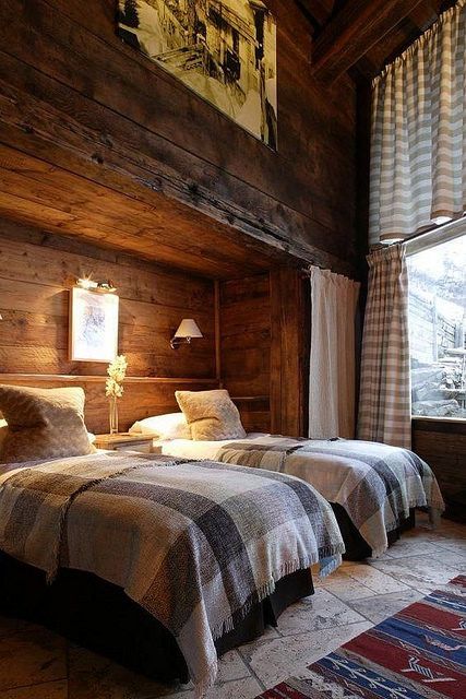 Exploring the Timeless Charm of Rustic Bedroom Furniture