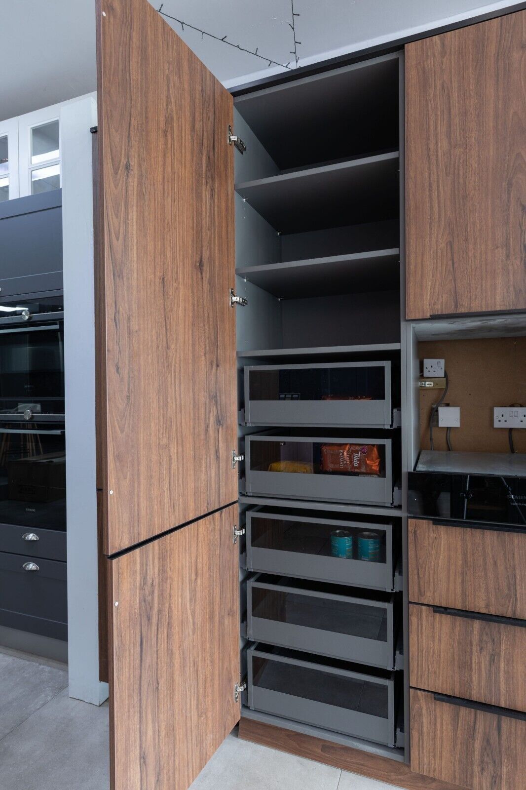 Exploring the World of Ex Display Kitchens