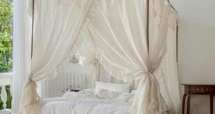 Canopy Beds