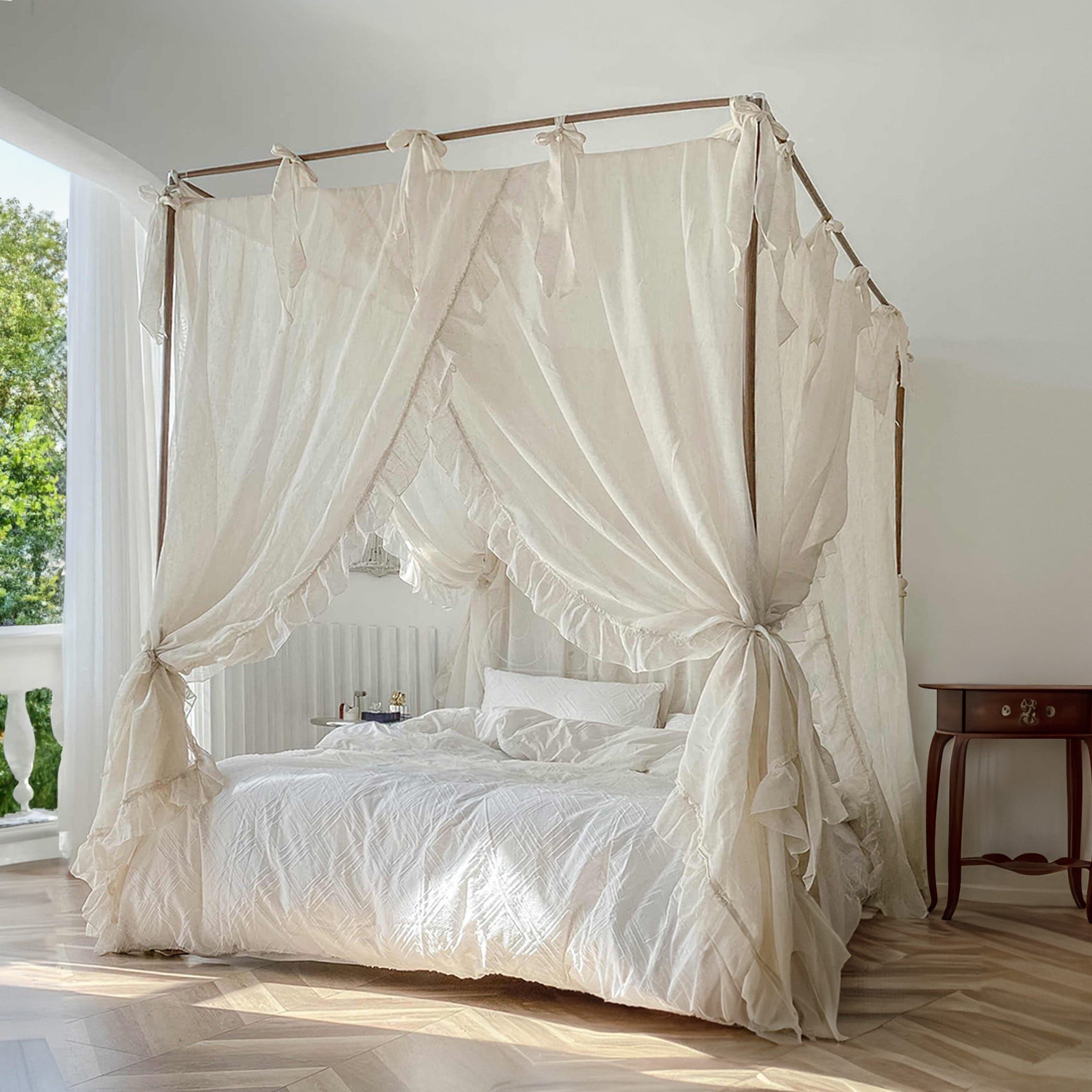 Luxurious Sleep: The Timeless Elegance of Canopy Beds