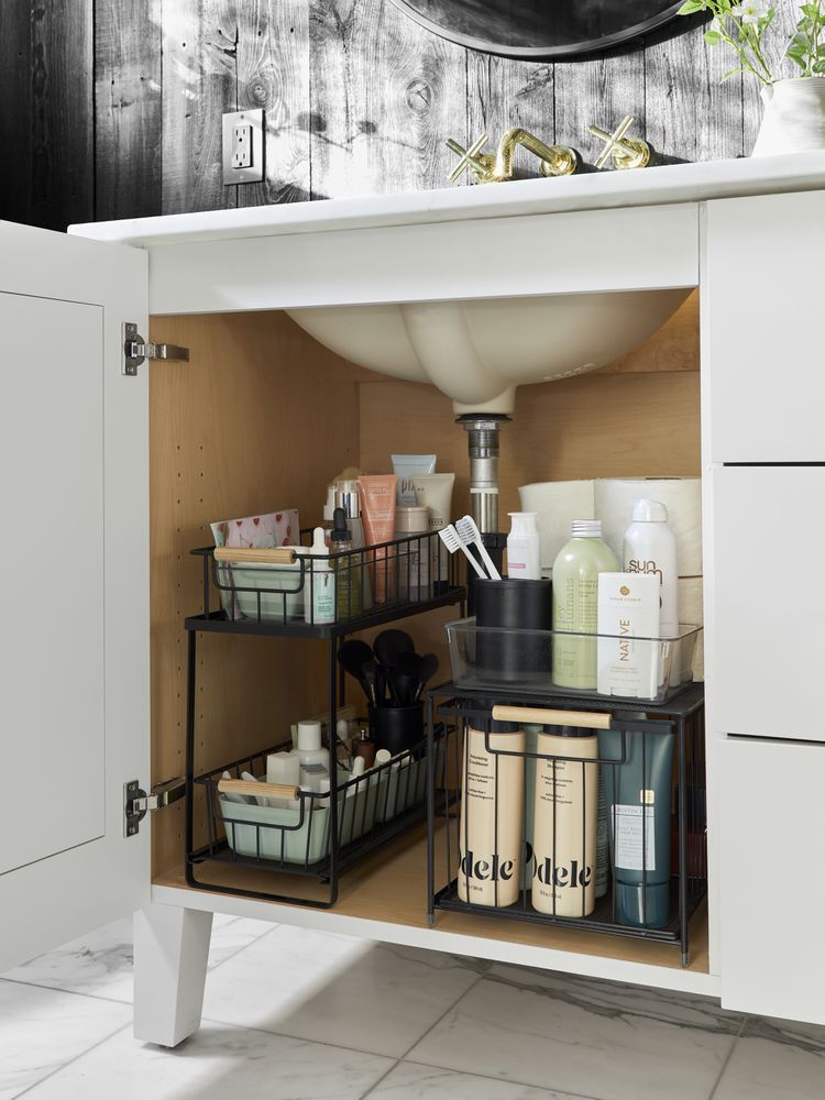 Maximizing Space: Creative Storage Solutions for Small Bathrooms