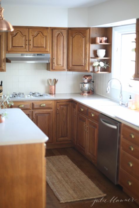 Quality Solid Wood Kitchen Cabinets: A Timeless Choice for Your Home