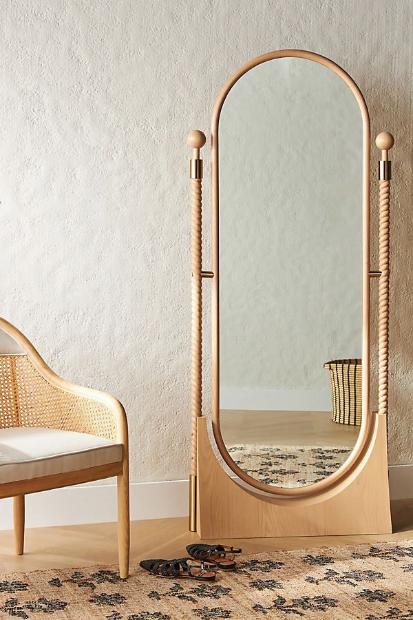 The Beauty and Versatility of Wall Mirrors