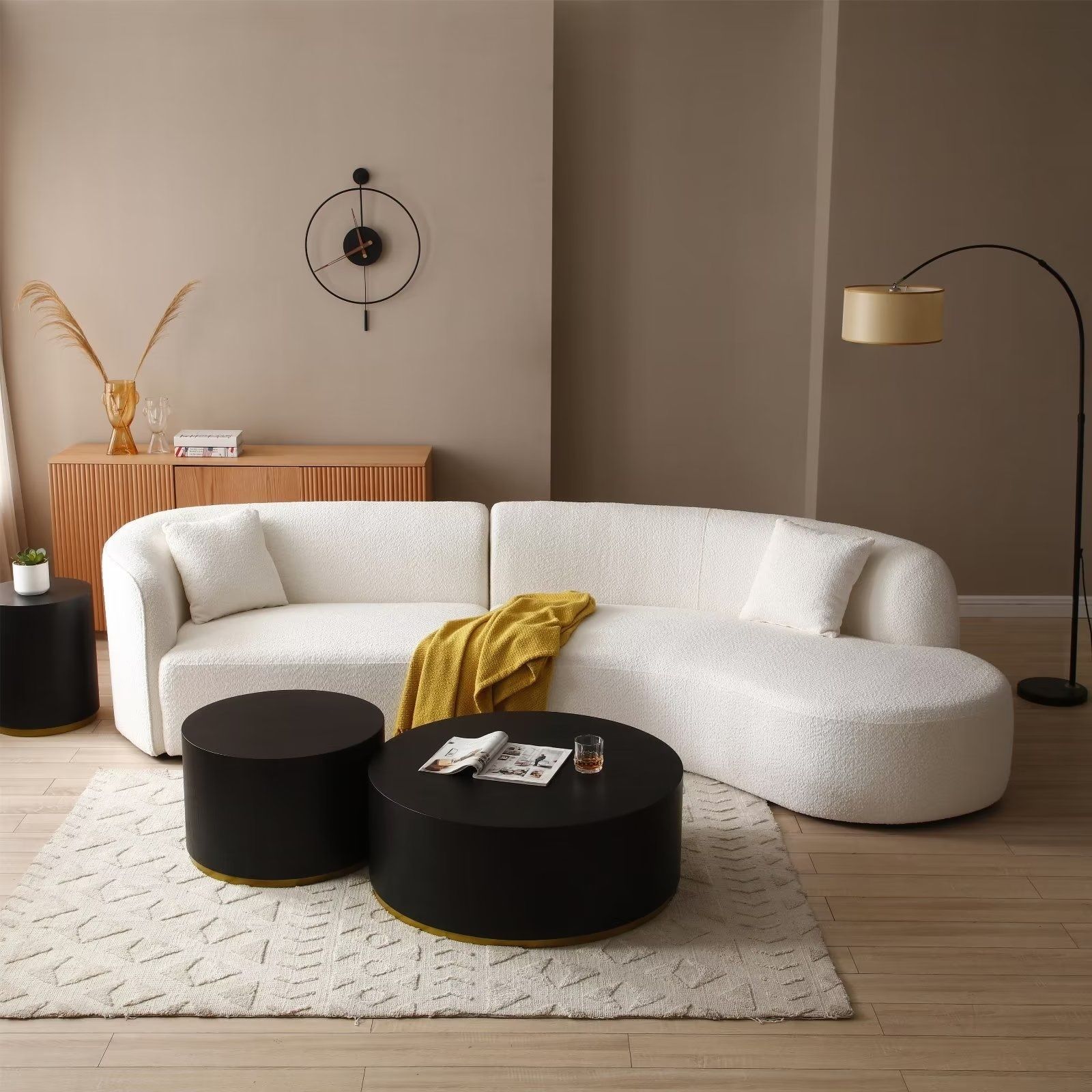 The Perfect Seating Solution: Round Sofas for Your Living Room