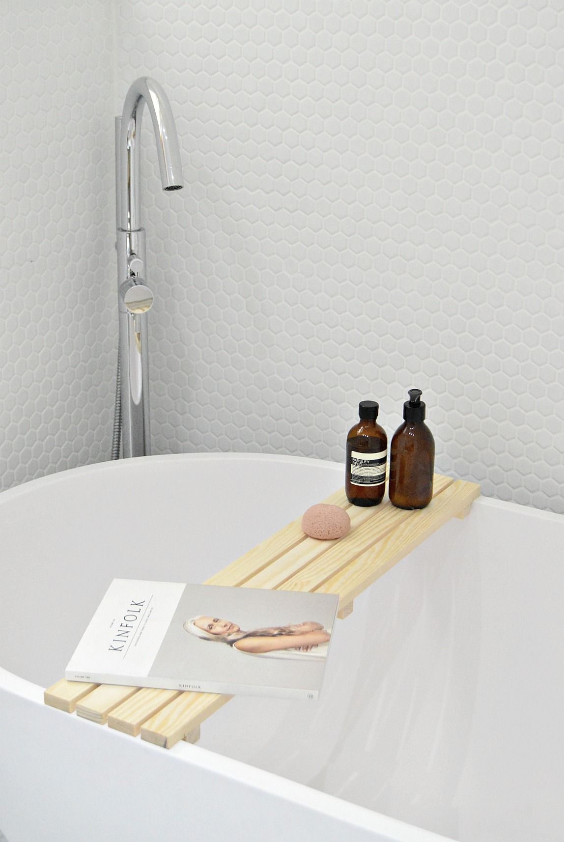 The Ultimate Solution for Bathroom Organization: The Versatile Bathroom Caddy