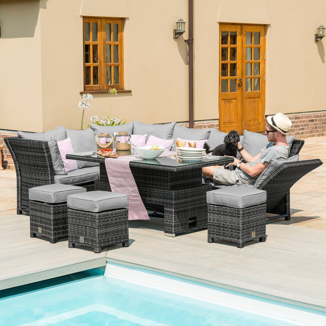 The Versatility of Rattan Corner Sofas for Your Home