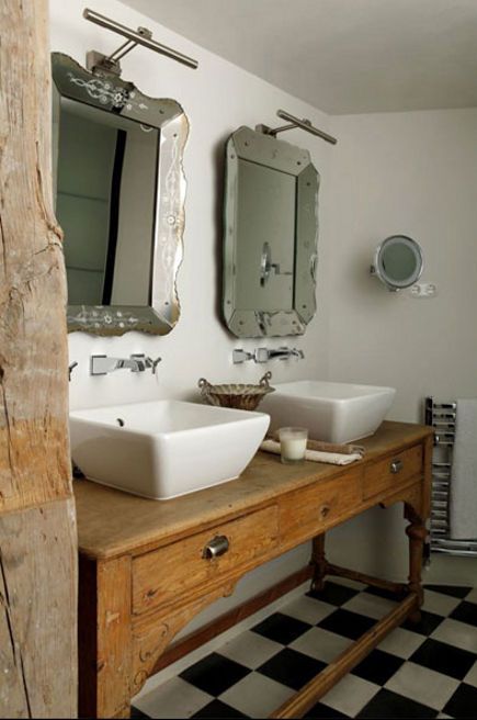 Timeless Charm: Embracing Traditional Bathroom Vanities