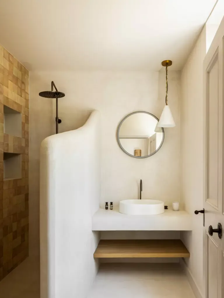 Transform Your Compact Bathrooms with These Stunning Remodeling Ideas